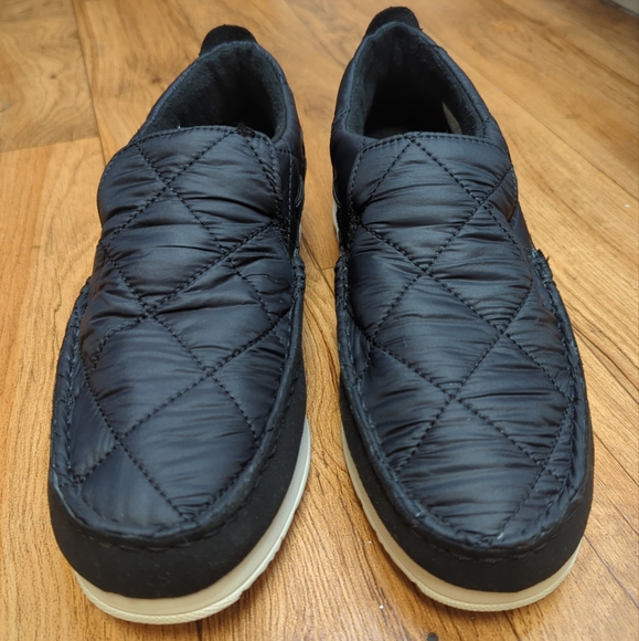 Sperry black quilted moccasins in size 9.5 - Picture 15 of 16